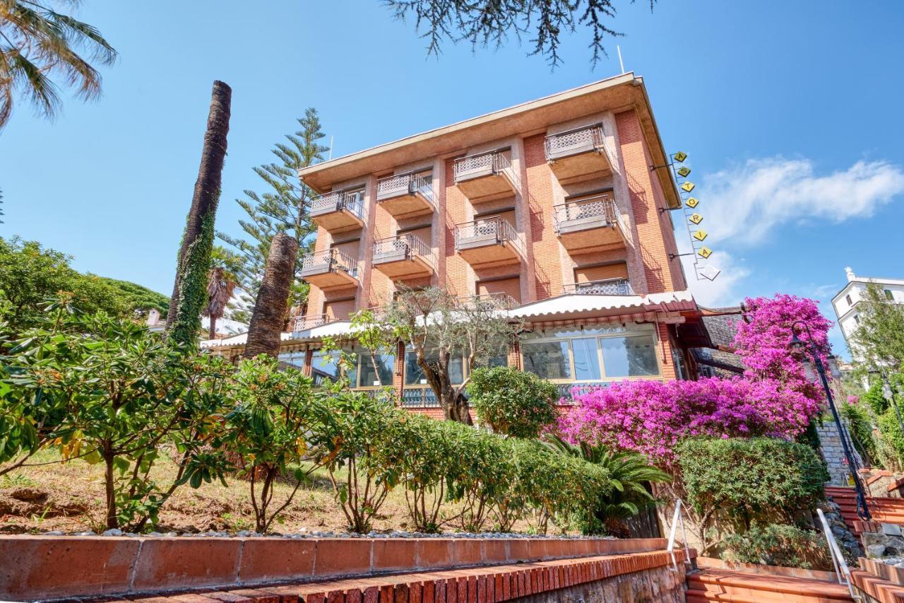 Hotel Astoria Bordighera Eksteriør billede